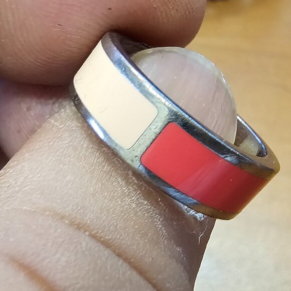 Fendi The Fendista Bi-color Enamel Silver Tone Band Ring - Picture 7 of 8